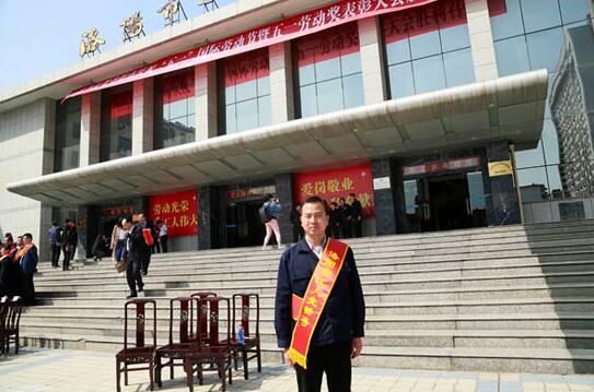 立异实干铸新颜 装备公司总装调试车间获“工人先锋号”声誉称呼