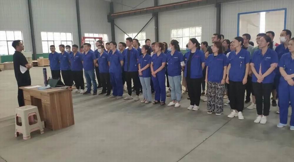 洛阳晶联光电第二届羽毛球角逐落幕