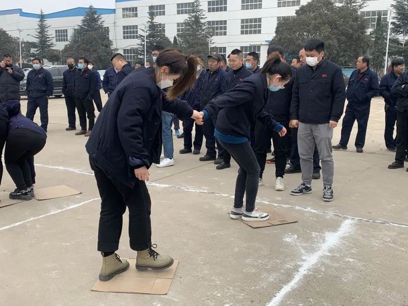 集团组织在洛各公司开展“欢喜闹元宵”运动