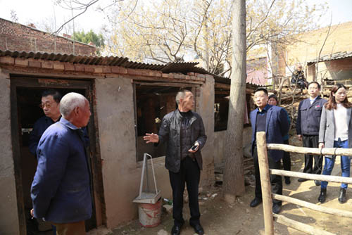 ca88官方唯一网站党委书记李占明深入贫困户调研，，，，，助力精准扶贫